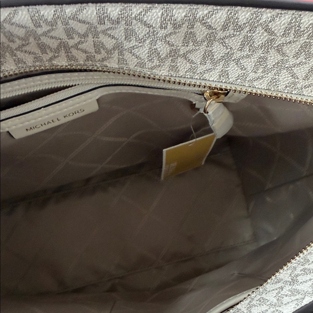 MICHAEL KORS Pink & Tan Geometric Logo Tote - Picture 4 of 8
